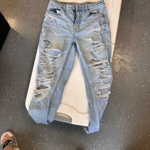 American Eagle Outfitters Light Blue Distressed Boyfriend Jeans